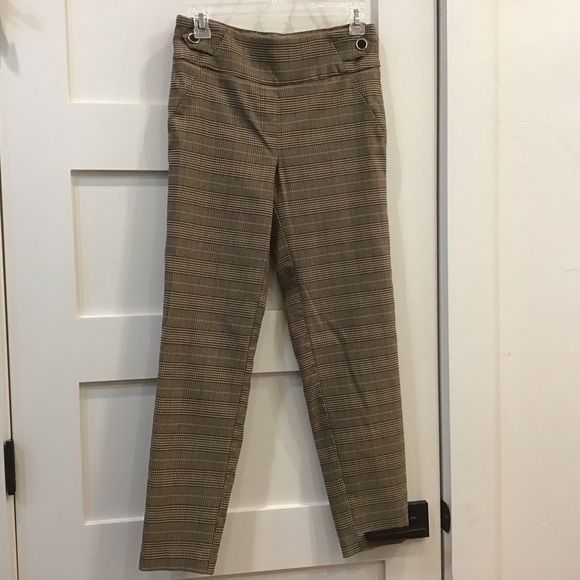 🖤 3 Pairs of Business‑Casual Stretch Legging Style Pants - Picture 2 of 11